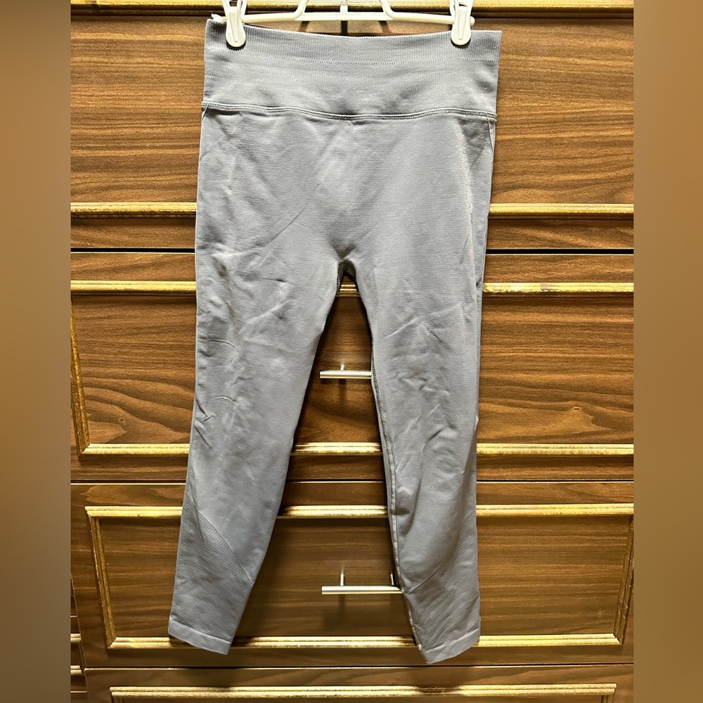 Lululemon Ebb to Street Tight Size 8